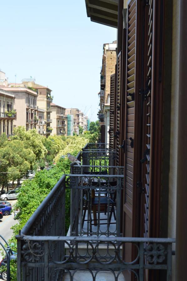 Sunday Suite Palermo Esterno foto